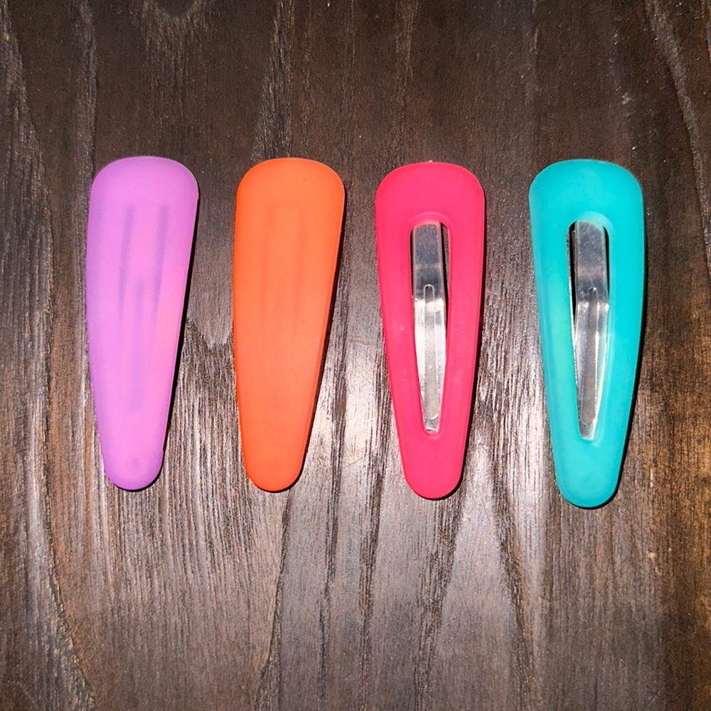 Colorful hair clips